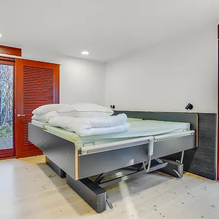 2 Bedroom Cozy In *