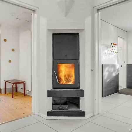 2 Bedroom Cozy In Feriehus